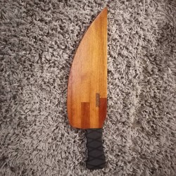LE COUTEAU (IROKO)