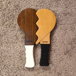 DUO BROKEN HEART ET BOITE DE PRÉSENTATION (IPÉ ET GARAPA)