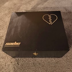 DUO BROKEN HEART ET BOITE DE PRÉSENTATION (IPÉ ET GARAPA)