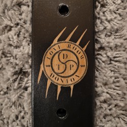 LA TANIÈRE DÉ-PLAISIRS ( STANDARD)