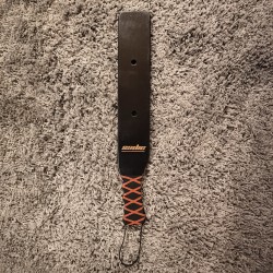 LA TANIÈRE DÉ-PLAISIRS ( STANDARD)