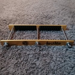 MAÎTRE PAT (PRESSE À  SEINS VAMPIRE V1)