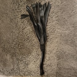 FLOGGER CAOUTCHOUC (NOIR)