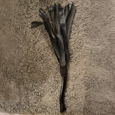 FLOGGER CAOUTCHOUC (NOIR)