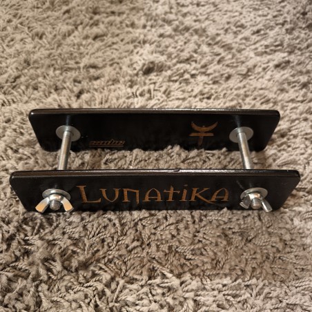 LUNATIKA (PRESSE TESTICULES)