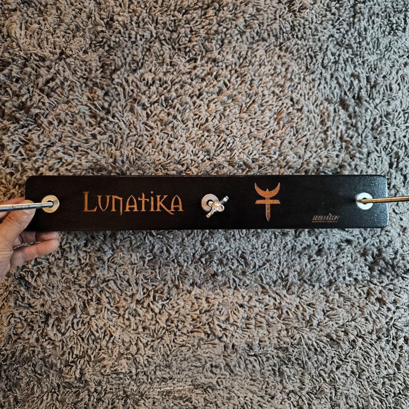LUNATIKA (PRESSE À SEINS VAMPIRE V2)