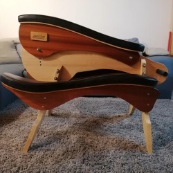 BANC A FESSÉE "LA SAUTERELLE" NOIR