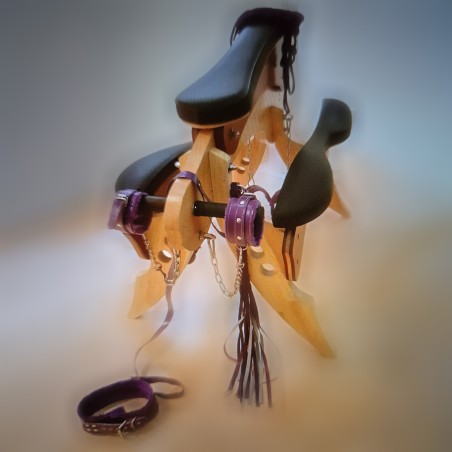 BANC A FESSÉE "LA SAUTERELLE" NOIR