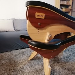 BANC A FESSÉE "LA SAUTERELLE" NOIR