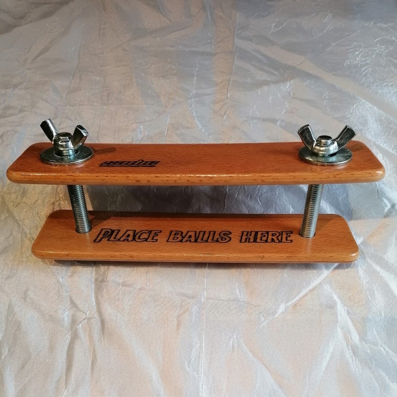 PRESSE À TESTICULES