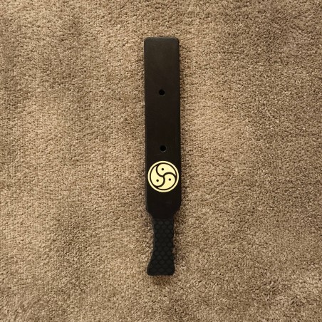 WHITE BDSM LOGO VAMPIRE (STANDARD)